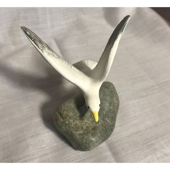 Handcrafted Seagull On Rock Sculpture By Joni B.C. Canada Nautical Beach House - Picture 2 of 10